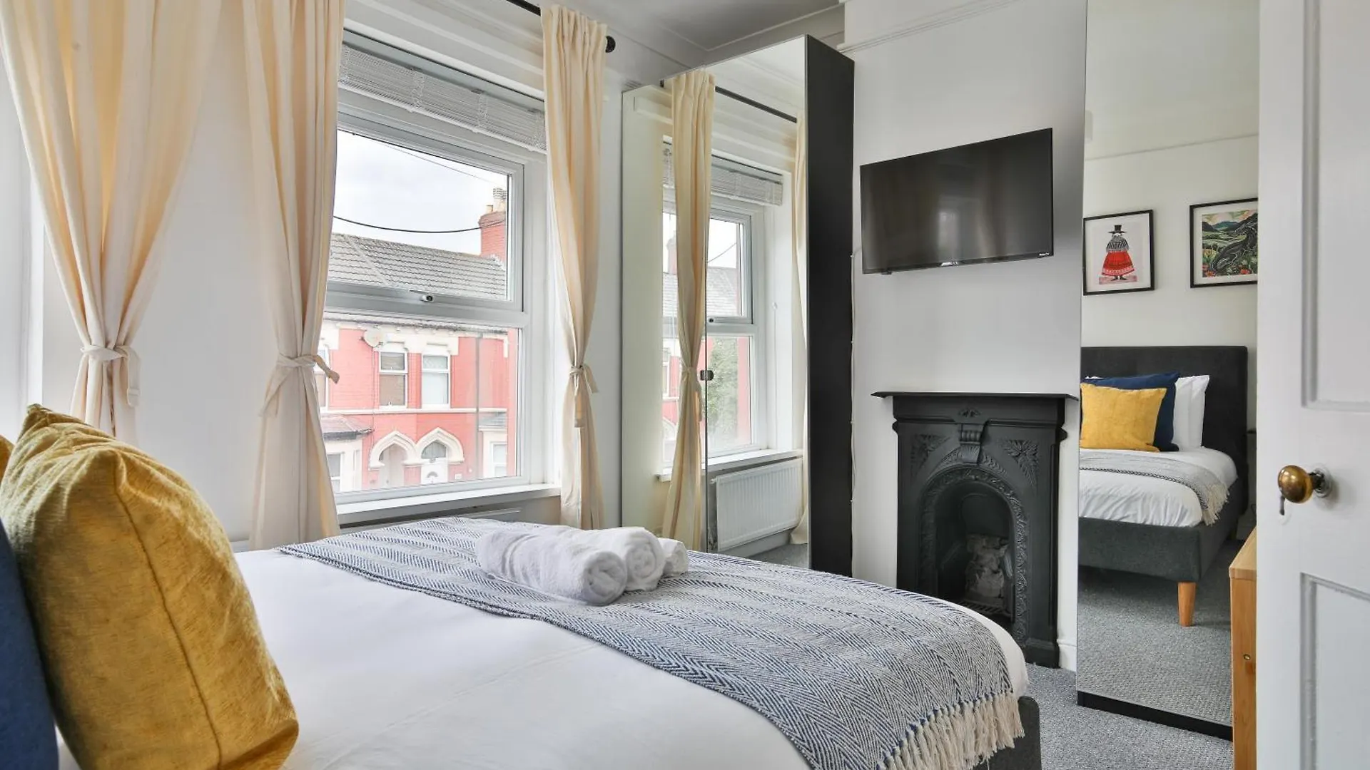 Fresh Cardiff Bay 2 Bedroom House- 3 Tv'S Holiday home